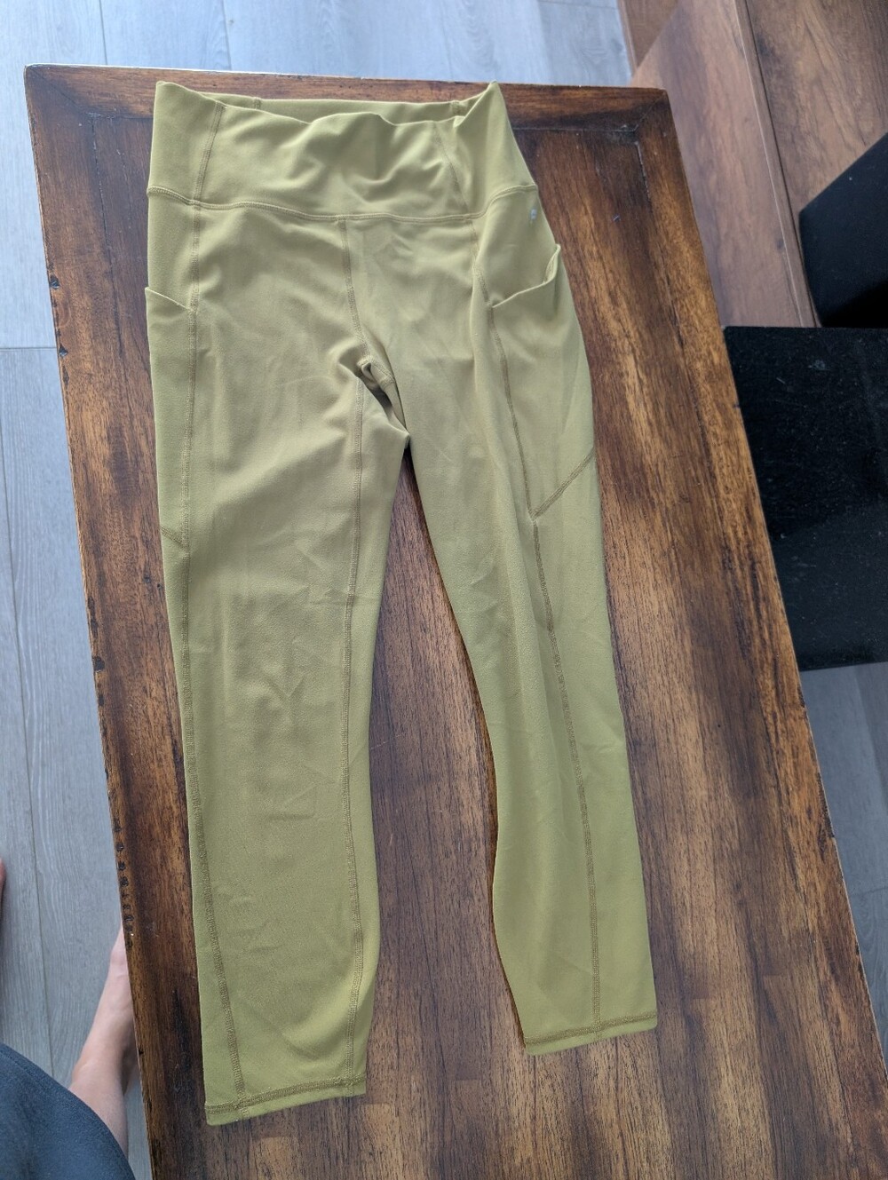 Small Green Fabletics Purelux Leggings